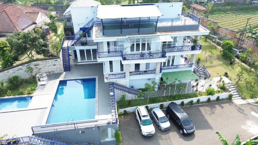 Villa Puji by Alesta Puncak